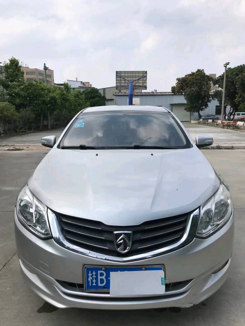 廣州15年寶駿6301