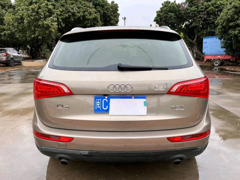 廣州10年奧迪Q54