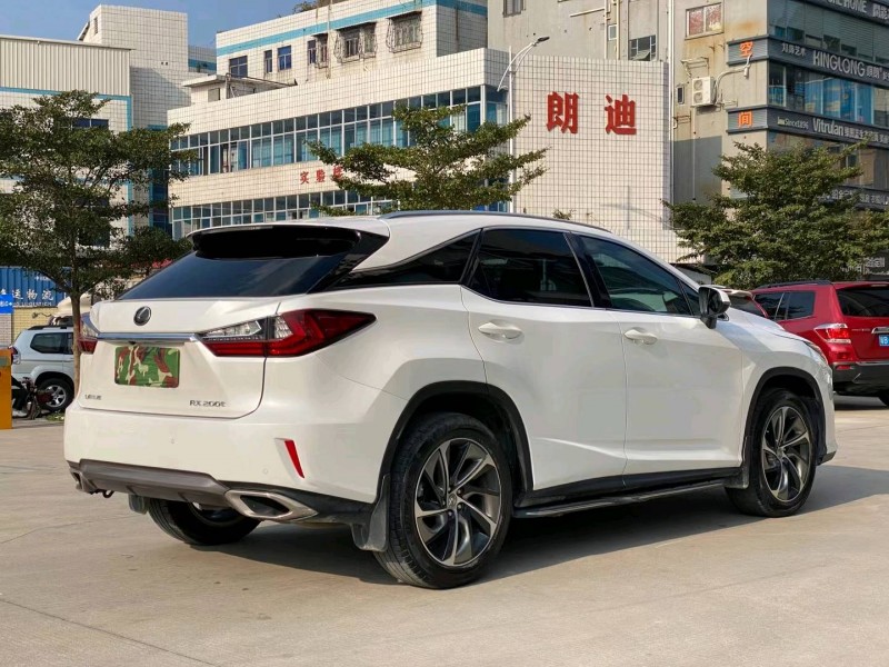 東莞16年雷克薩斯RX8
