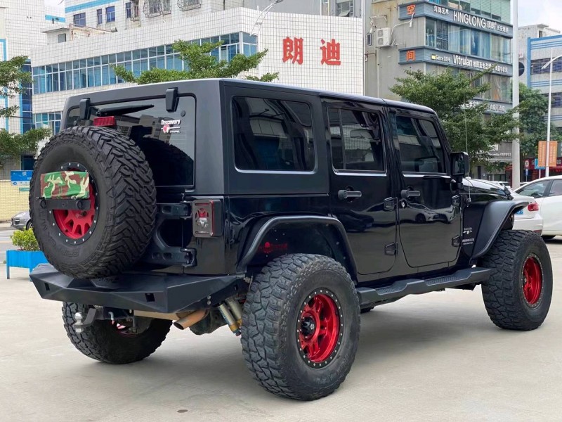 東莞17年Jeep牧馬人8