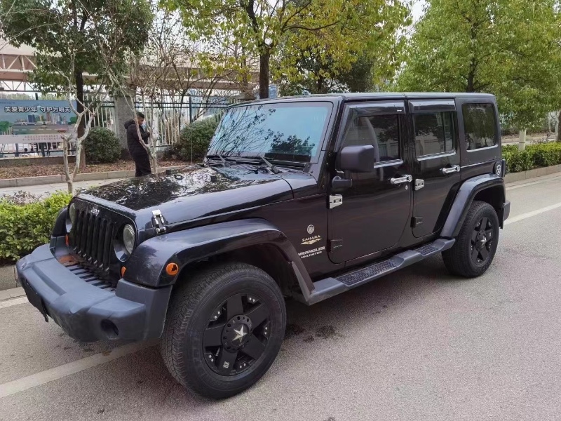 長沙13年Jeep牧馬人3
