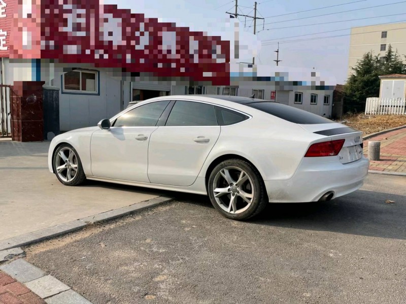 青島12年奧迪A7L3