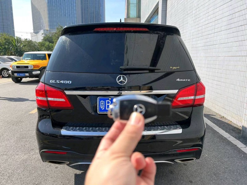 廣州18年奔馳GLS5