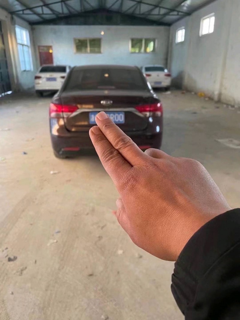 濮陽14年起亞福瑞迪4