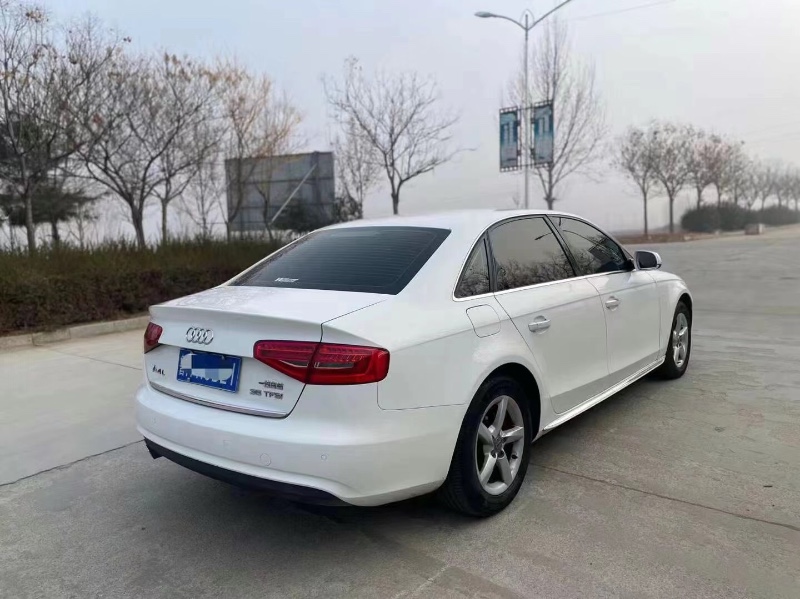 德州15年奧迪A4L8