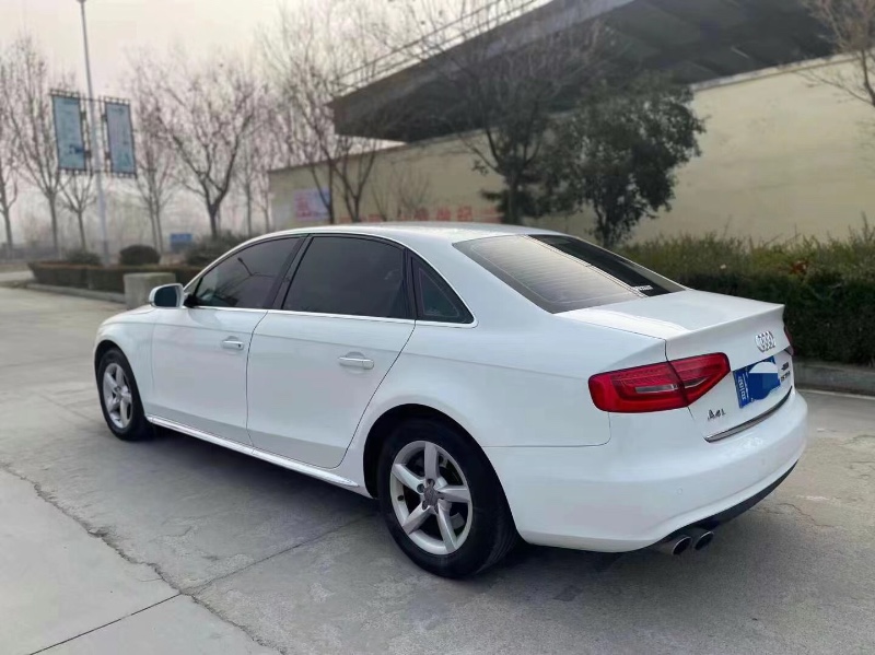 德州15年奧迪A4L7
