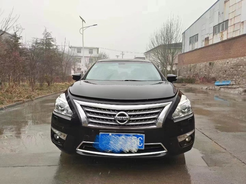 漯河14年日產天籟1