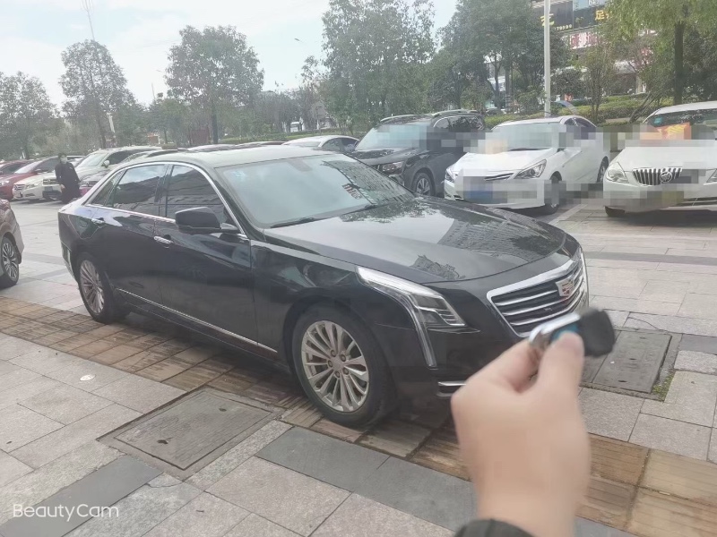 鷹潭17年凱迪拉克CT63