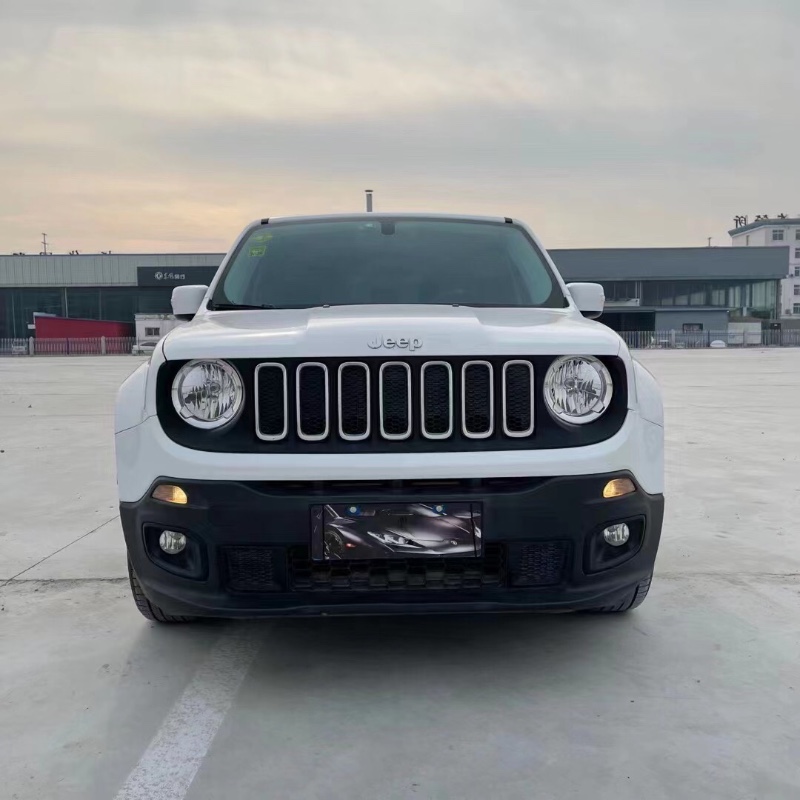 濰坊18年Jeep自由俠1