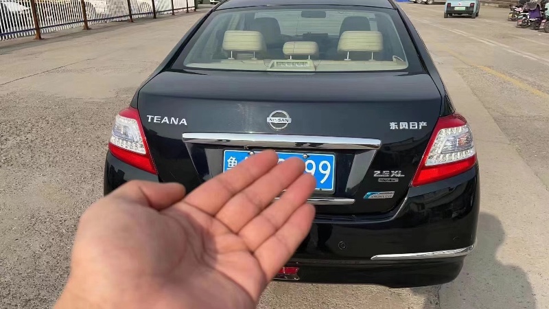 朔州11年日產天籟7