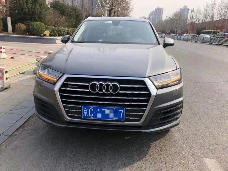 北京17年奧迪Q71
