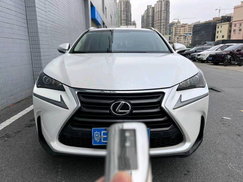 廣州15年雷克薩斯NX9