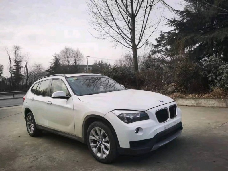 济宁13年宝马X17