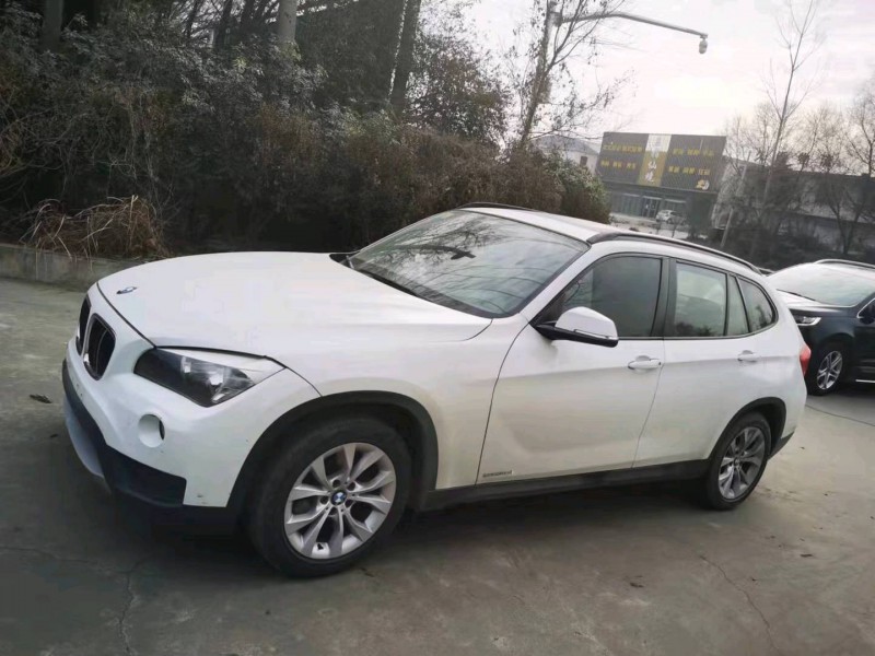 济宁13年宝马X16