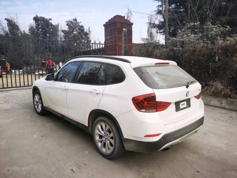 济宁13年宝马X13