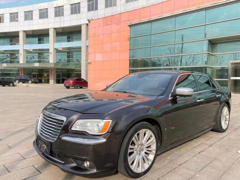 鹽城14年克萊斯勒300C3