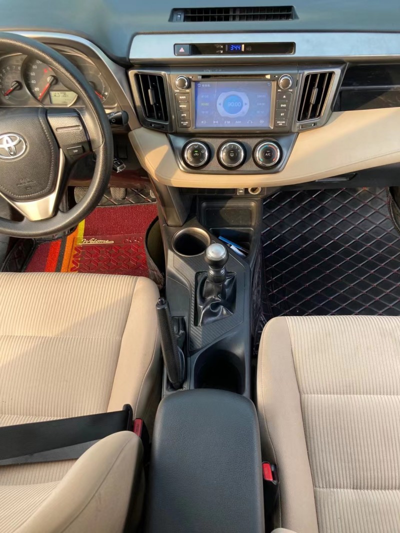 沈陽14年豐田RAV44