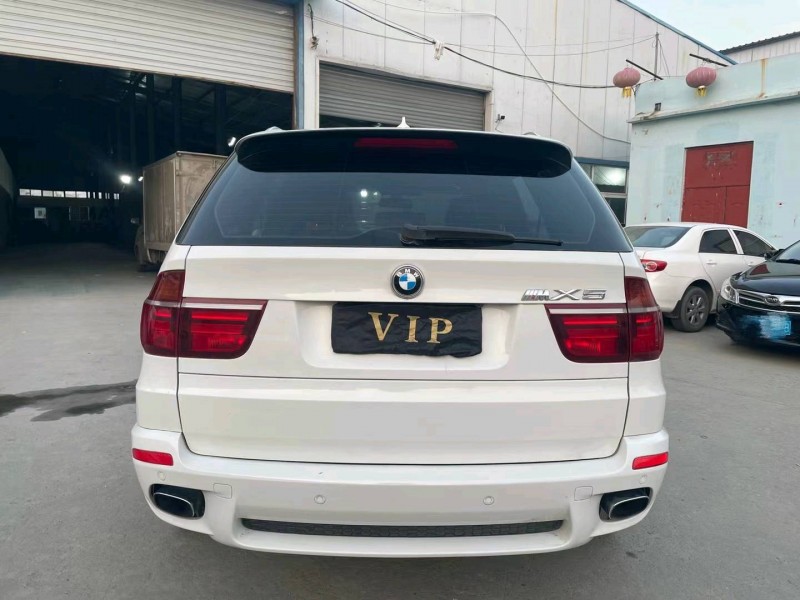 濟寧13年寶馬X59