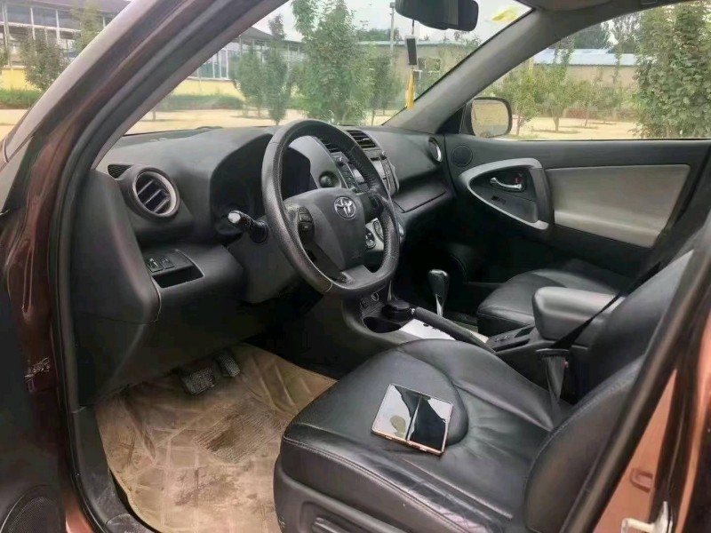 廊坊12年豐田RAV4榮放7