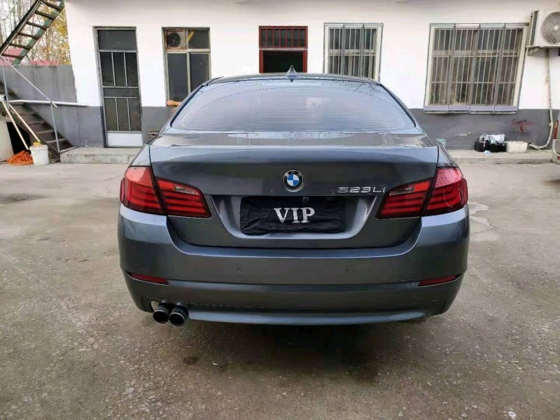 济宁11年宝马5系1
