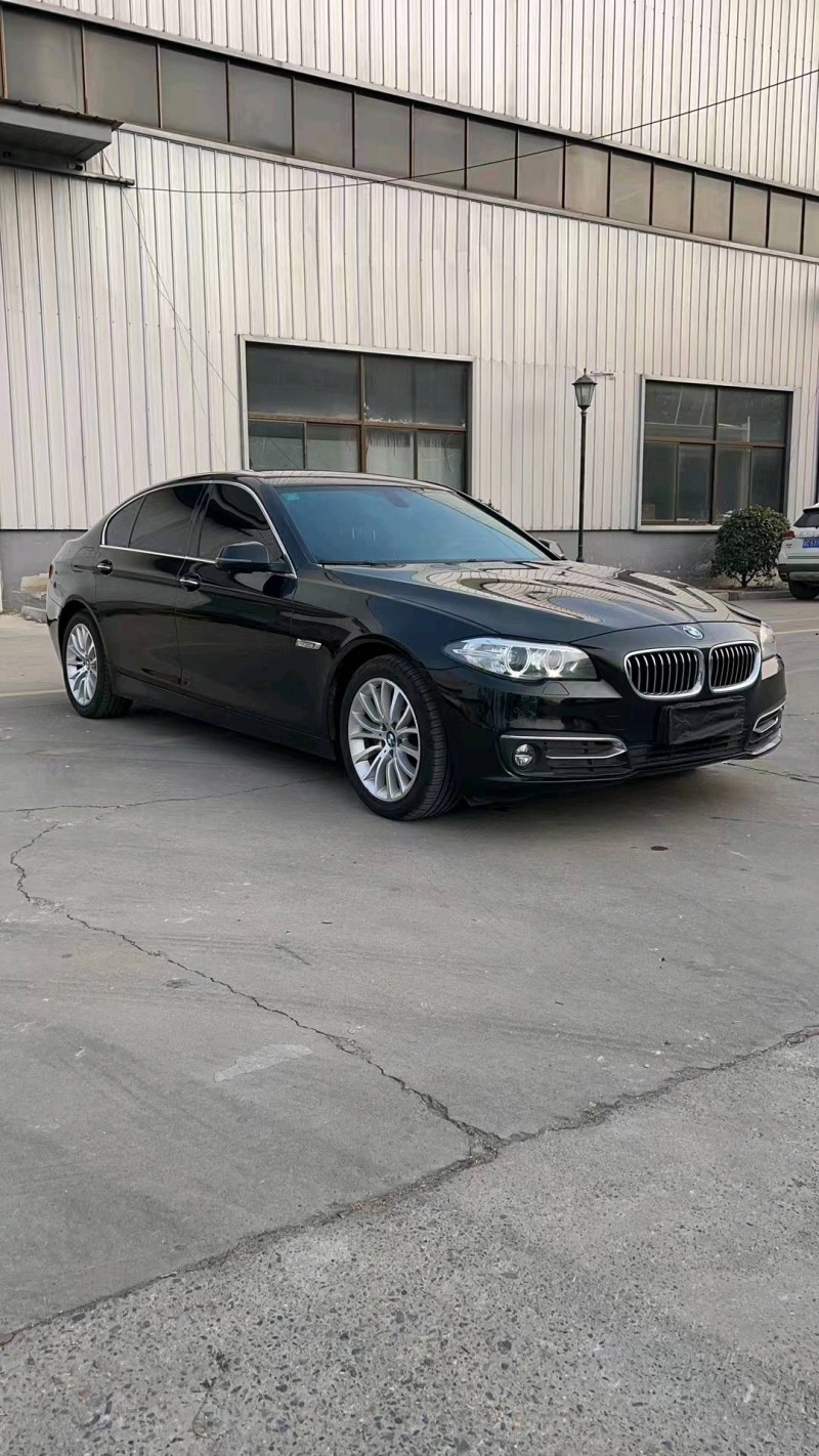 徐州抵押车17年宝马5系出售