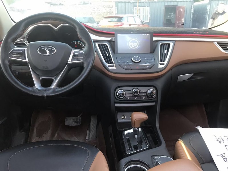 海東17年東南汽車DX73