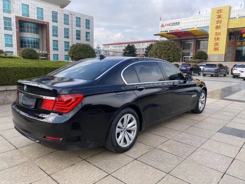 青岛11年宝马7系1