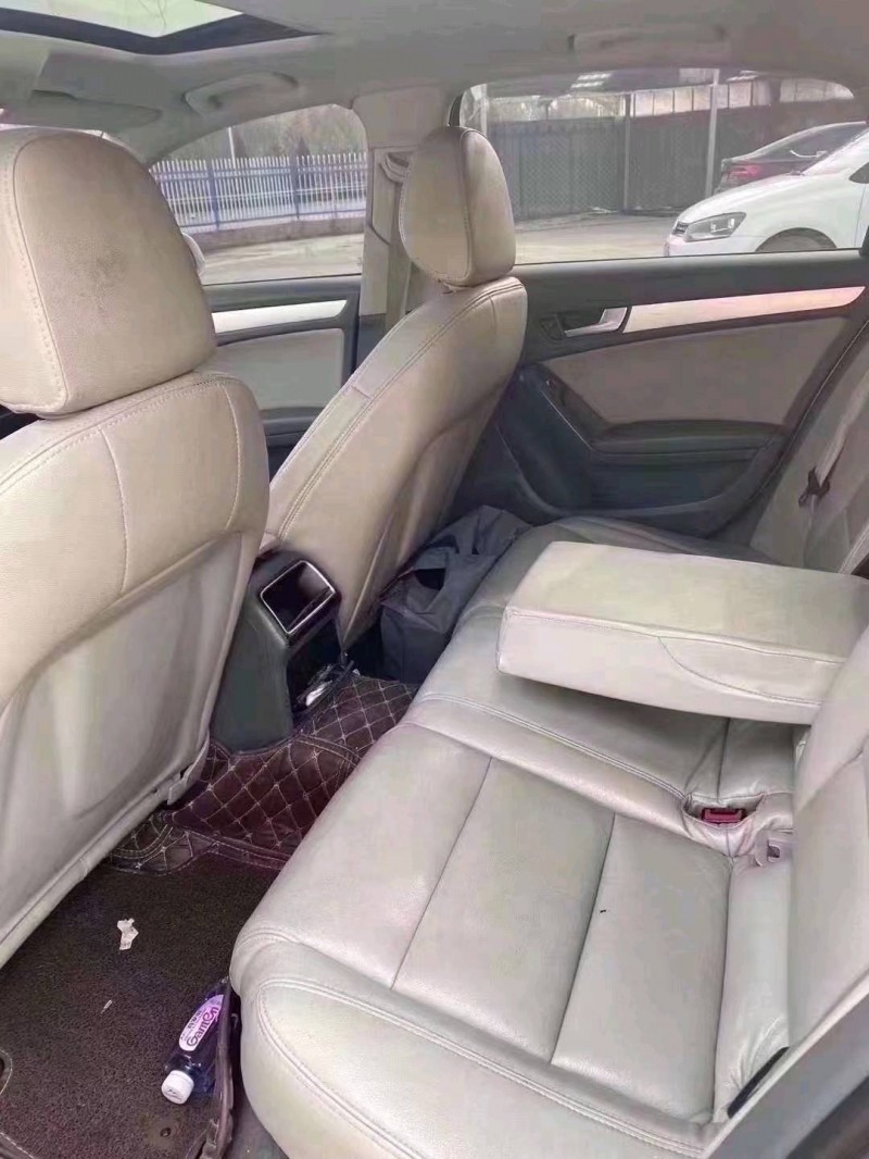 济宁12年奥迪A4L5