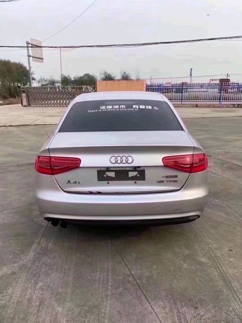 济宁12年奥迪A4L8