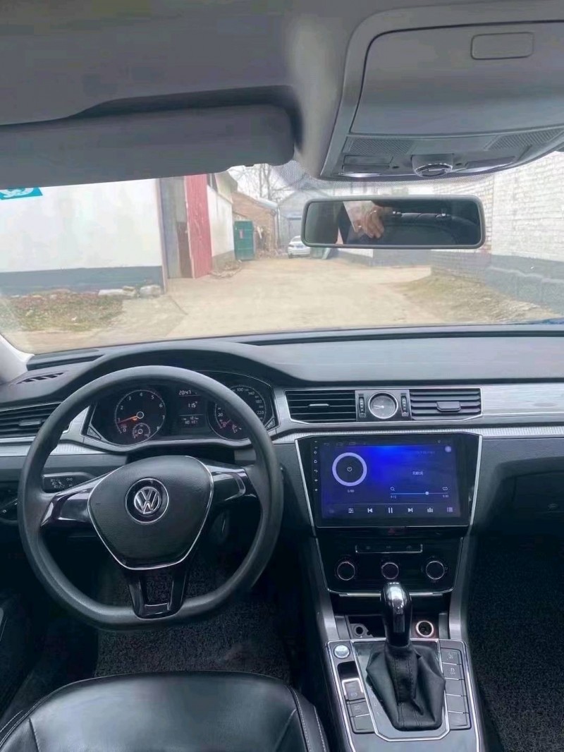 济宁18年大众帕萨特1