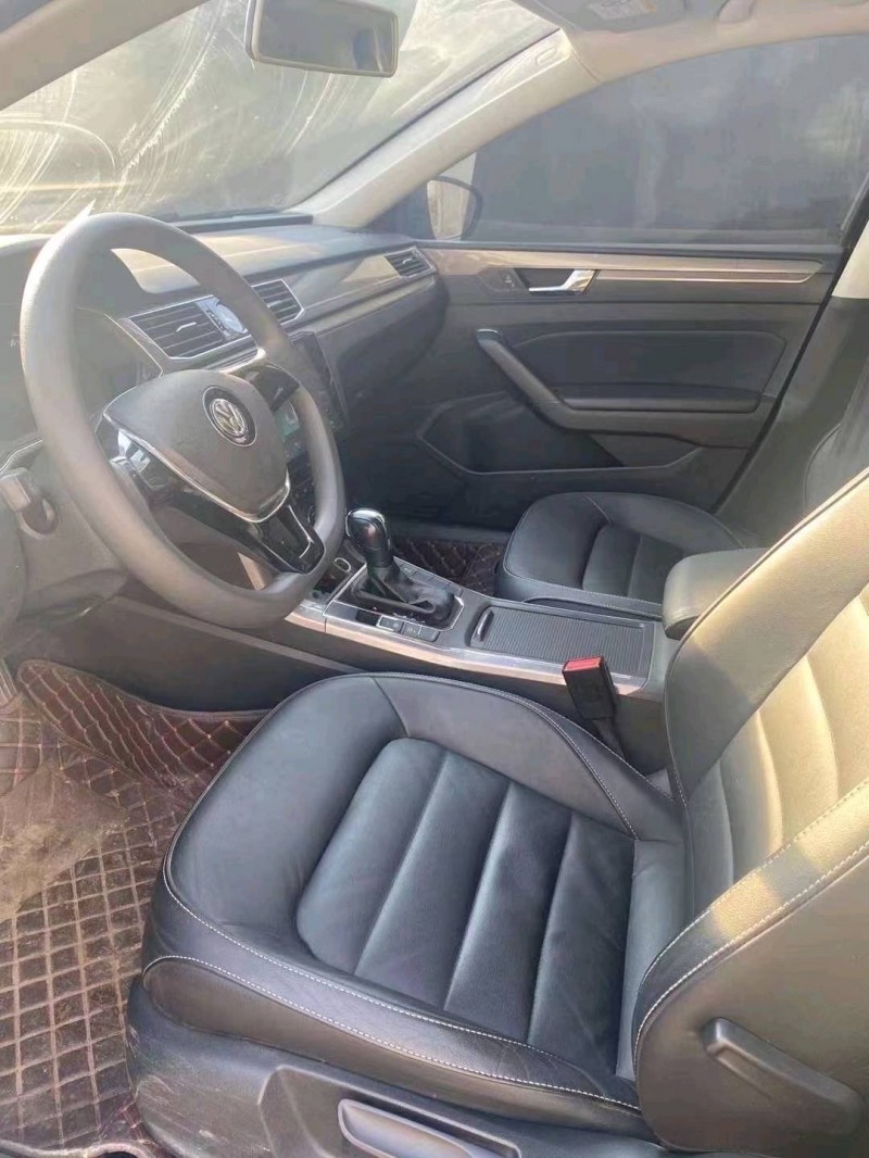 济宁19年大众帕萨特8