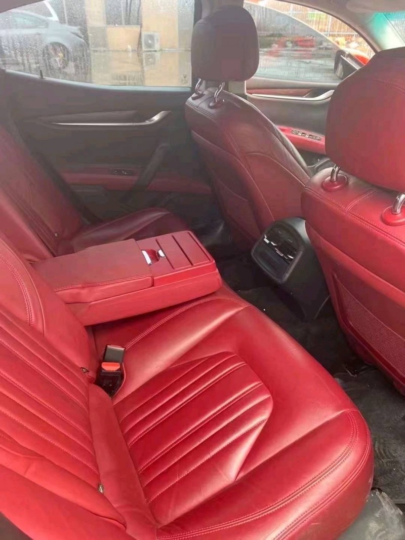 济宁17年玛莎拉蒂Ghibli4