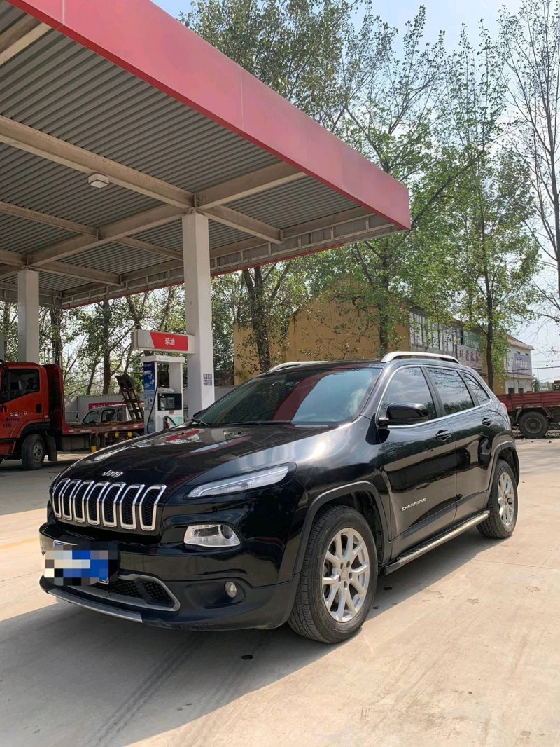 北京18年Jeep自由光2