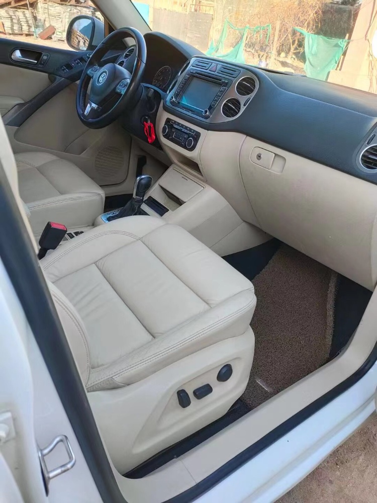 青岛13年大众途观5