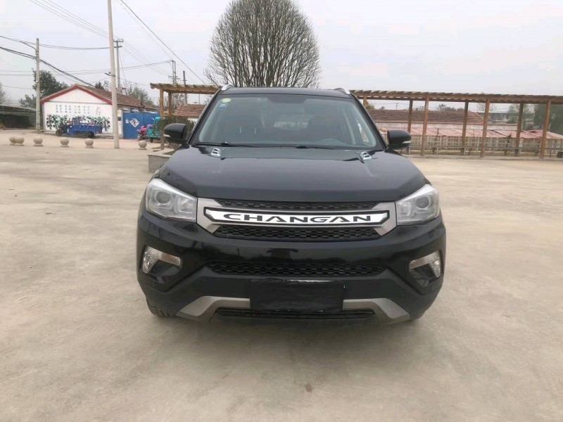 徐州17年長安汽車CS756