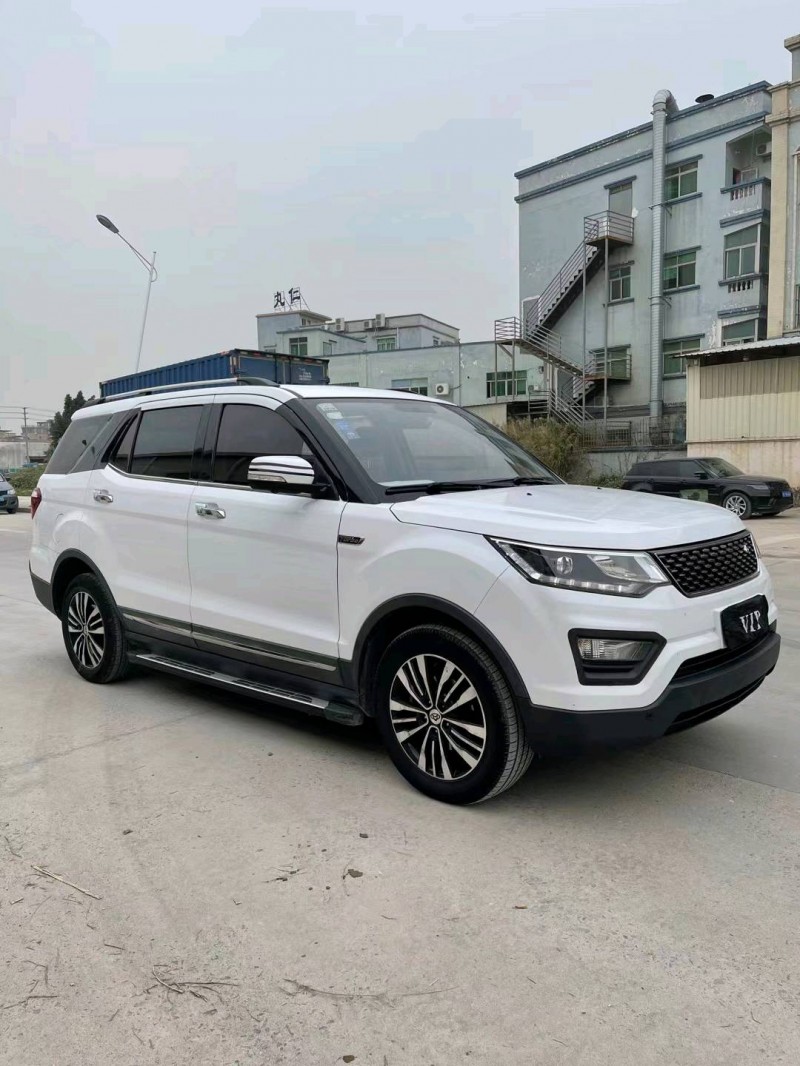 東莞18年長安汽車CX702