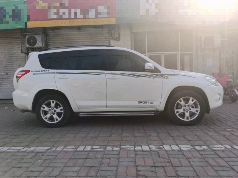 邢臺12年豐田RAV46