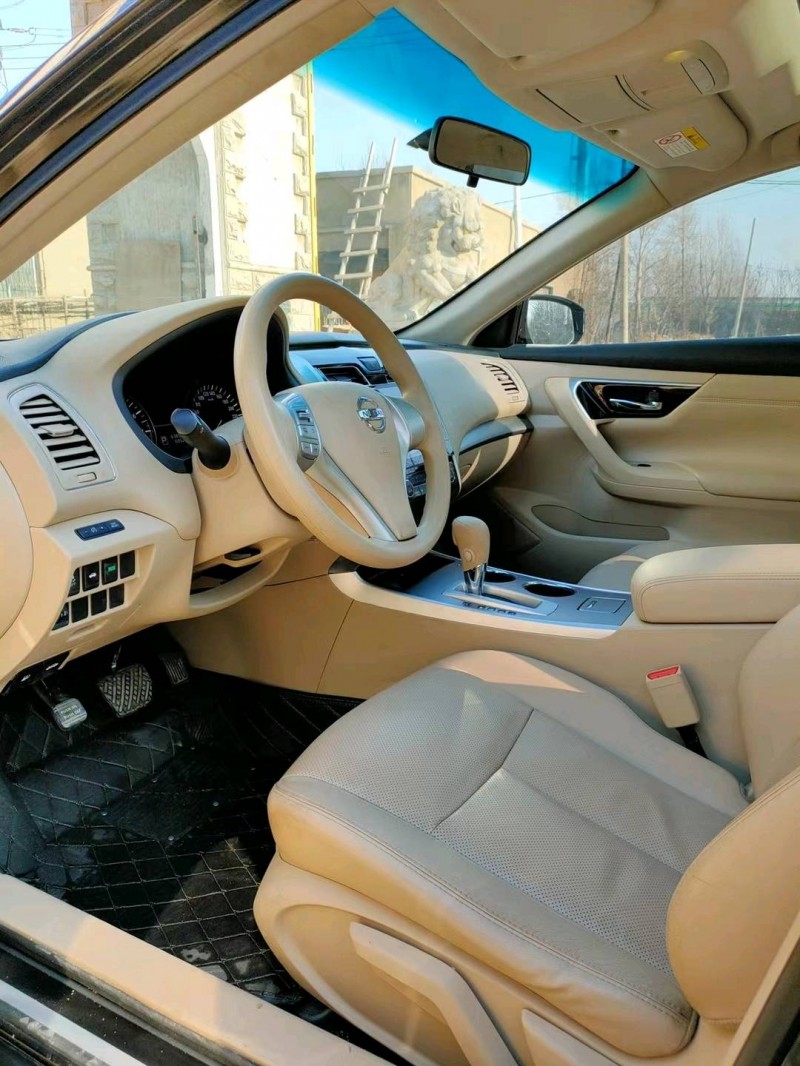 沈陽17年日產天籟7