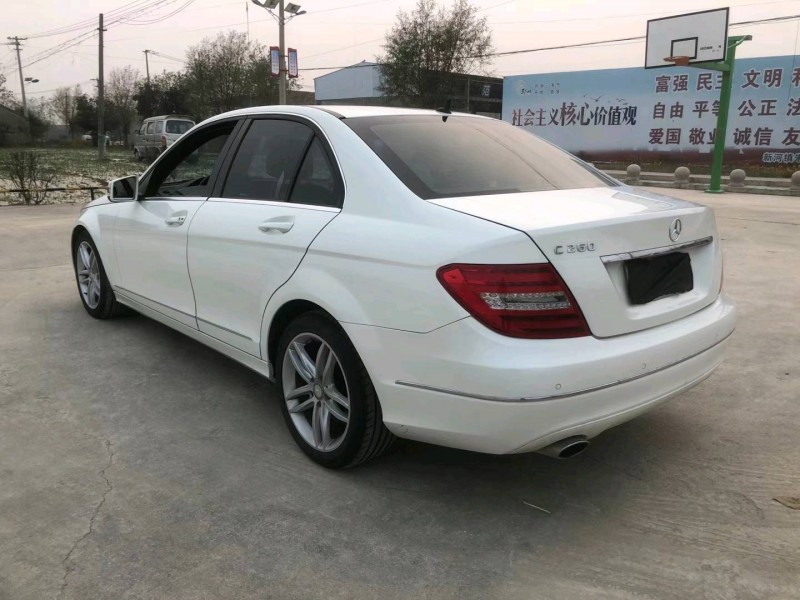 徐州13年奔驰C2