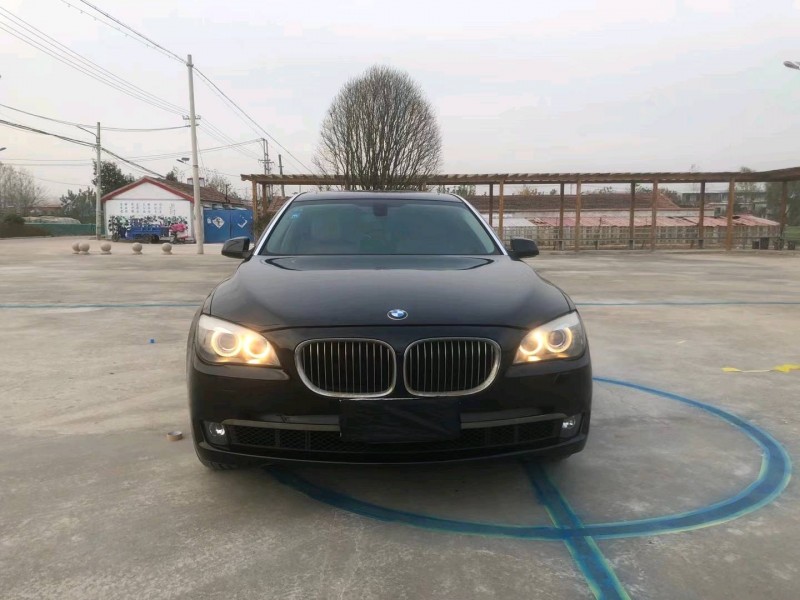 徐州12年宝马7系9