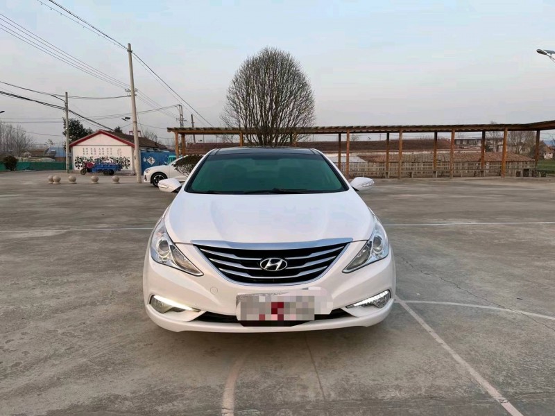 徐州14年现代索纳塔八8