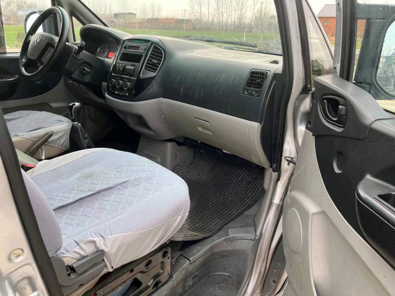 徐州17年东风菱智M37