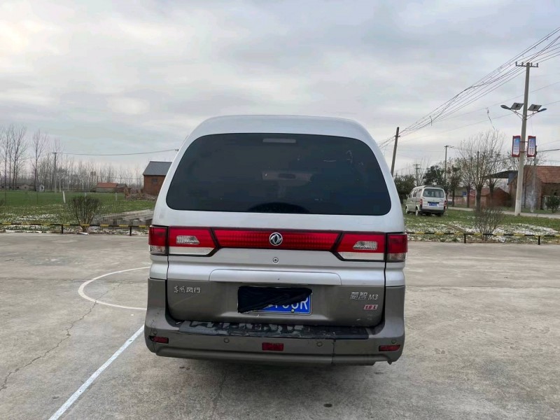 徐州17年东风菱智M38