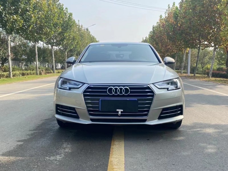 徐州17年奧迪A4L1