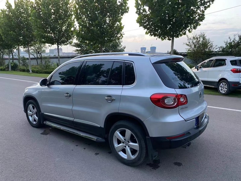 徐州10年大众途观8