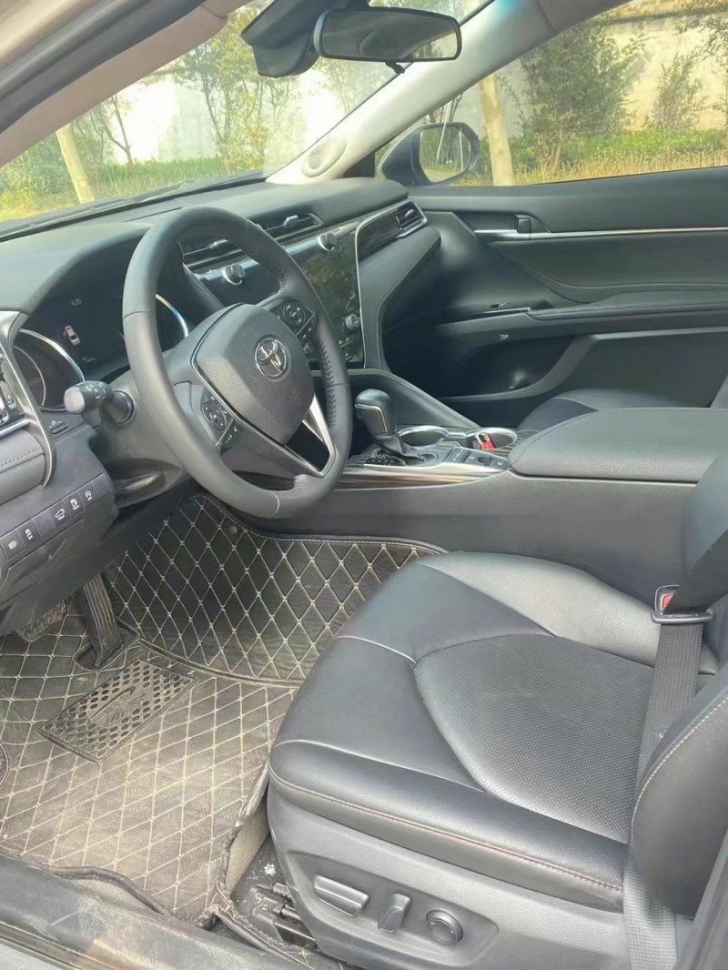 徐州19年丰田凯美瑞6