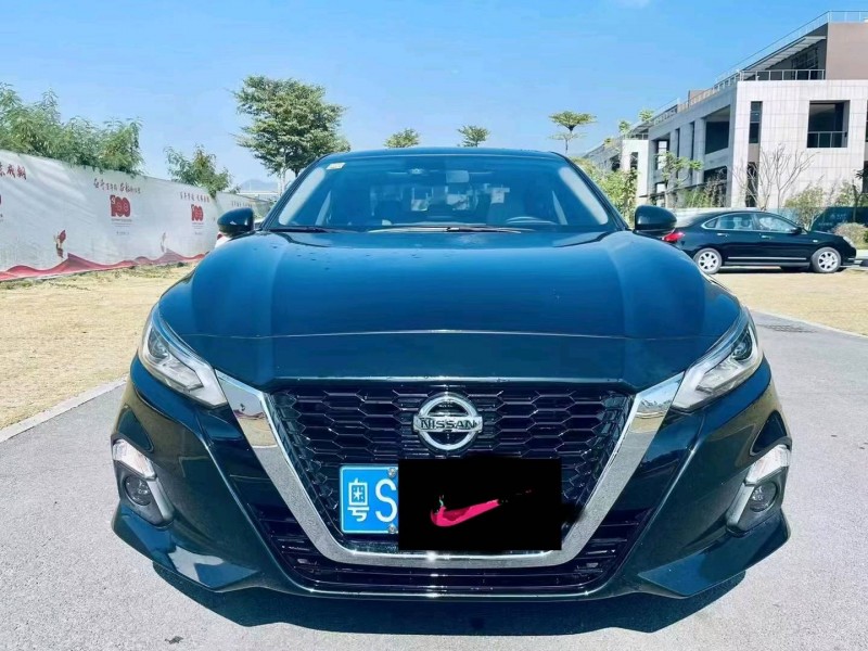 柳州21年日產天籟1