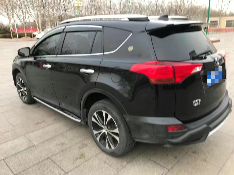 萊蕪16年豐田RAV4榮放9