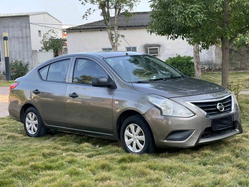 汕頭15年日產陽光2