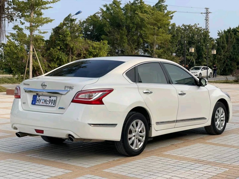 汕頭14年日產天籟9